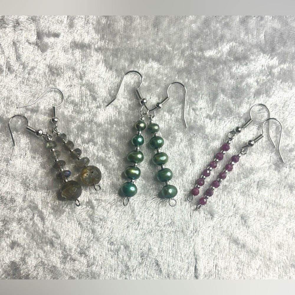 “Armand Divine” MYSTERY Forever Dangly Handmade Earrings! 💎 - SSEE ALL INFO‼️